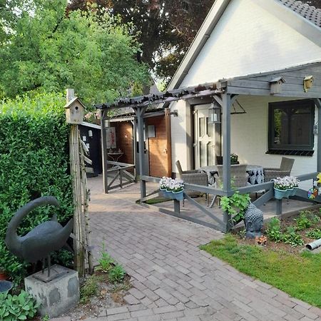 Gastenverblijf 'T Achterhoes Bellingwolde Exterior foto